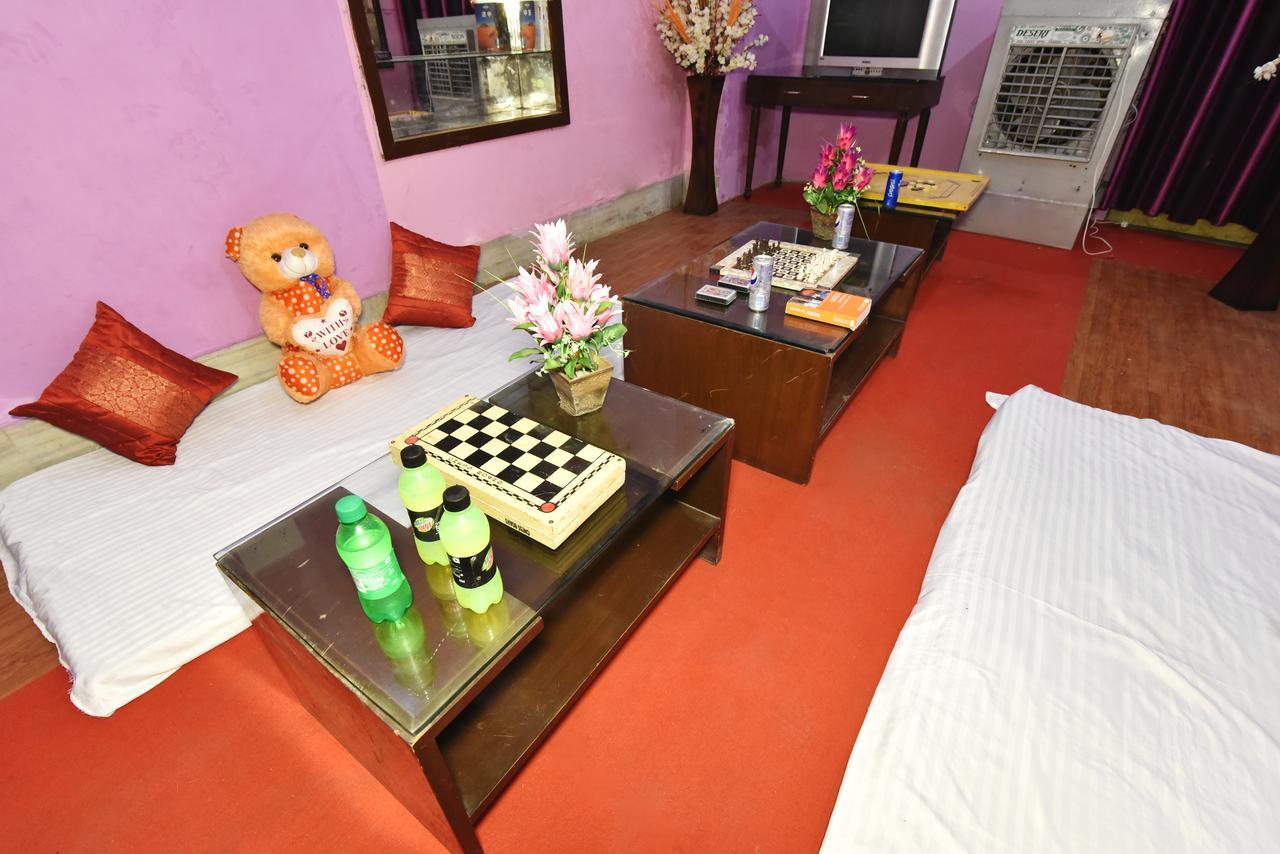 Wow Backpackers Hostels Амритсар Екстериор снимка